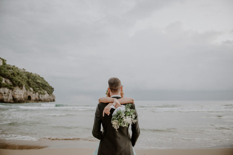 Matrimonio in spiaggia a Gaeta, ristorante Giardino di Serapo - Paola Simonelli fotografa - Stefania e Giovanni sposi