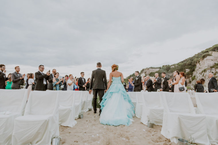 Matrimonio in spiaggia a Gaeta, ristorante Giardino di Serapo - Paola Simonelli fotografa - Stefania e Giovanni sposi