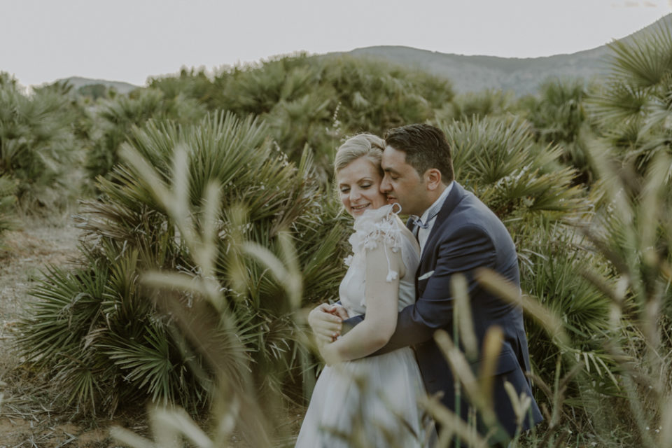 Matrimonio a Fondi, Chiesa Madonna del Campo di Ambrifi e Ristorante Agriturismo Tenuta Vento di Mare, Fondi - Paola Simonelli fotografa di matrimoni - Linda e Mohamed